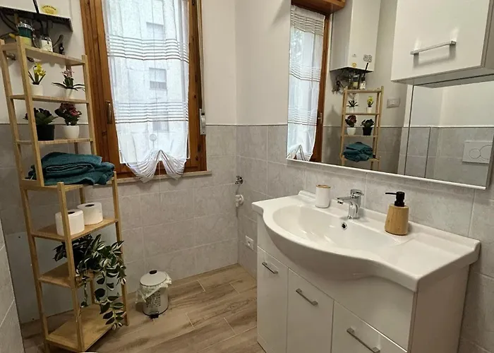 Ada's 3*